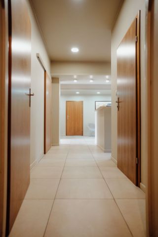 Lokal Łódź Chojny, ul. Kosynierów Gdyńskich. Zdjęcie 16