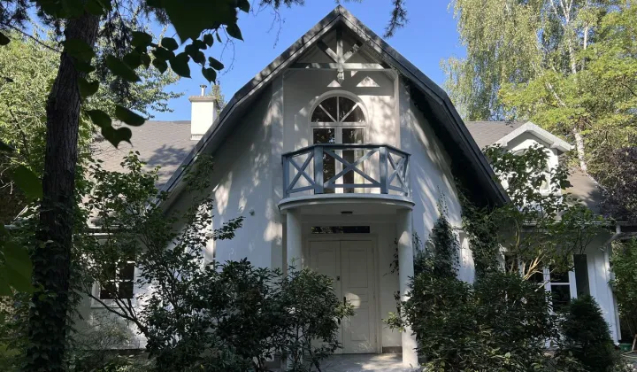 dom wolnostojący, 7 pokoi Łomianki Łomianki-Dąbrowa, ul. Grzybowa