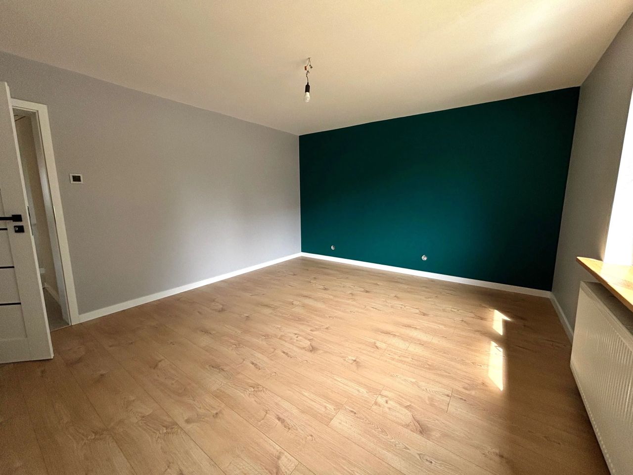 dom wolnostojący, 3 pokoje Chybie, ul. Sportowa. Zdjęcie 3