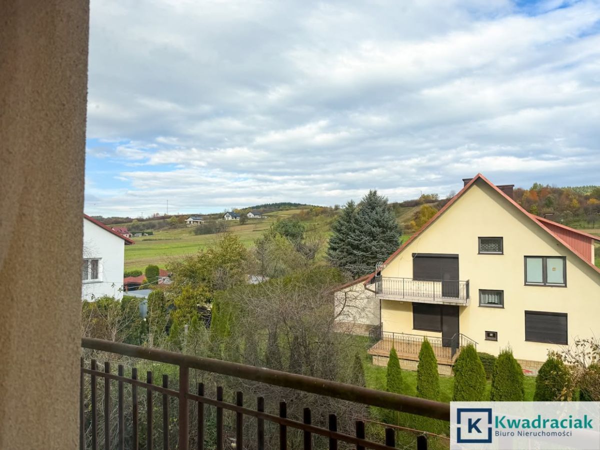 dom wolnostojący, 5 pokoi Bieździedza. Zdjęcie 16