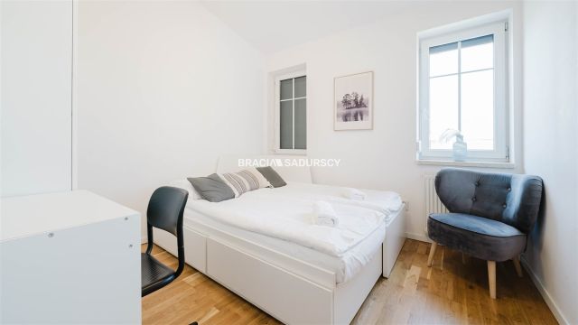 Mieszkanie 3-pokojowe Kraków Stare Miasto, ul. Radziwiłłowska. Zdjęcie 14