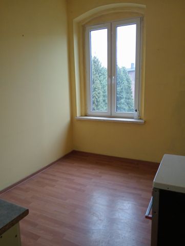 Mieszkanie 1-pokojowe Chorzów Centrum, ul. Cmentarna. Zdjęcie 1