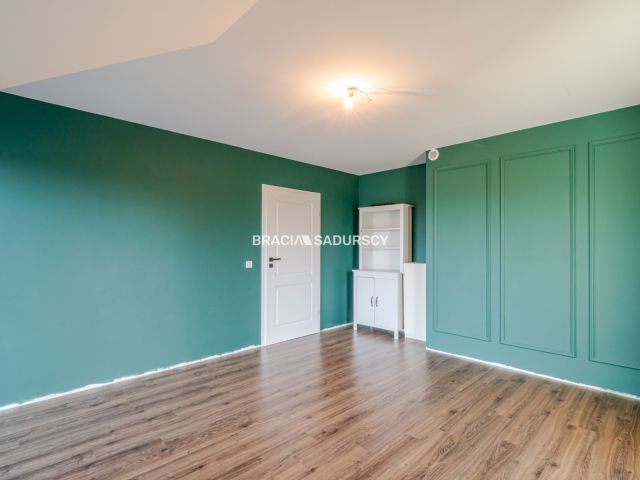 dom wolnostojący, 5 pokoi Krzyszkowice. Zdjęcie 26