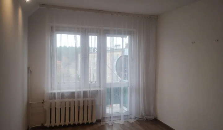 Mieszkanie 3-pokojowe Jelna, ul. Komisji Edukacji Narodowej