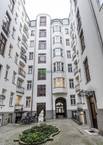 Mieszkanie 3-pokojowe Warszawa Śródmieście, ul. Wilcza. Zdjęcie 18