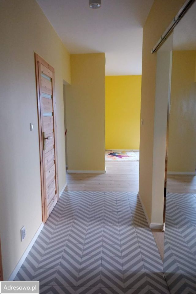 Mieszkanie 3-pokojowe Marki. Zdjęcie 3