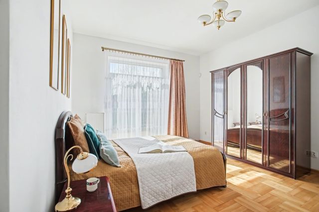 dom wolnostojący, 6 pokoi Borzęcin Mały, ul. Kosmowska. Zdjęcie 47