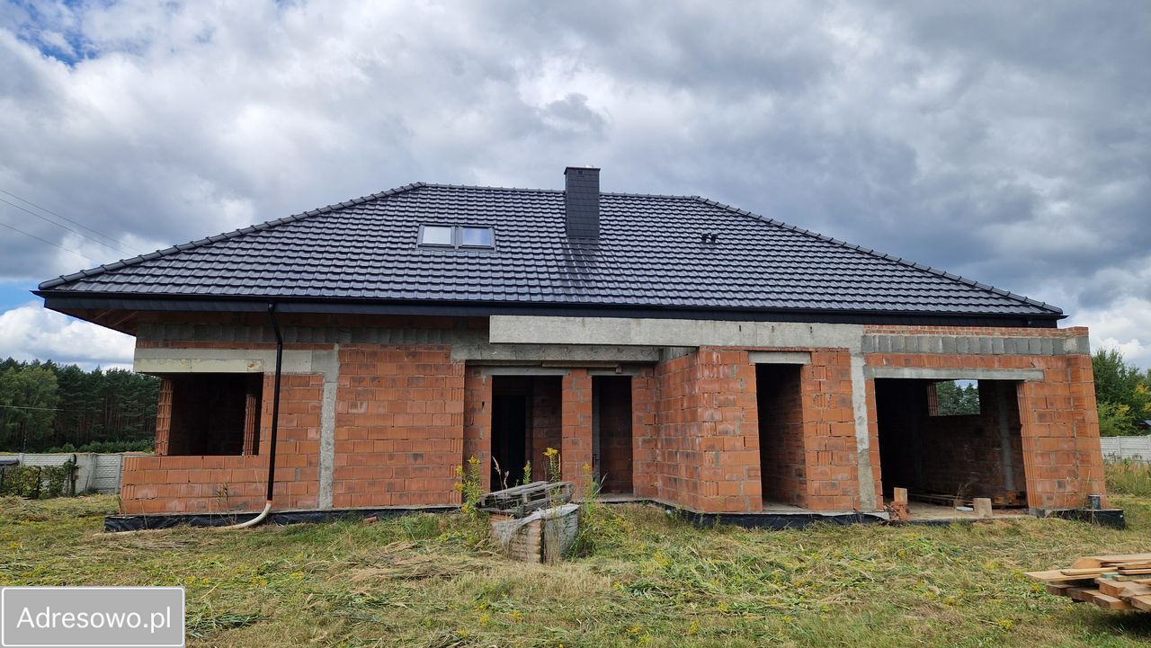 dom wolnostojący, 4 pokoje Kuźniki. Zdjęcie 7