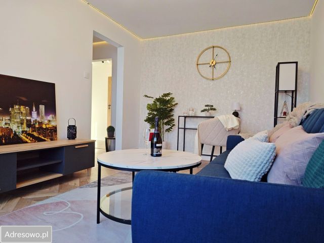 Mieszkanie 4-pokojowe Radom. Zdjęcie 1