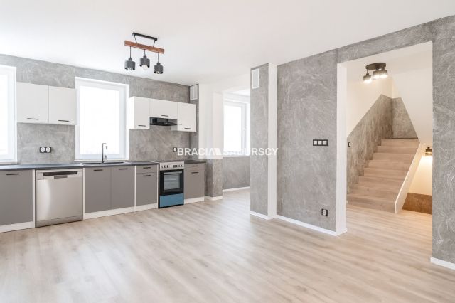 bliźniak, 6 pokoi Kraków Tyniec, ul. Podgórki Tynieckie. Zdjęcie 22