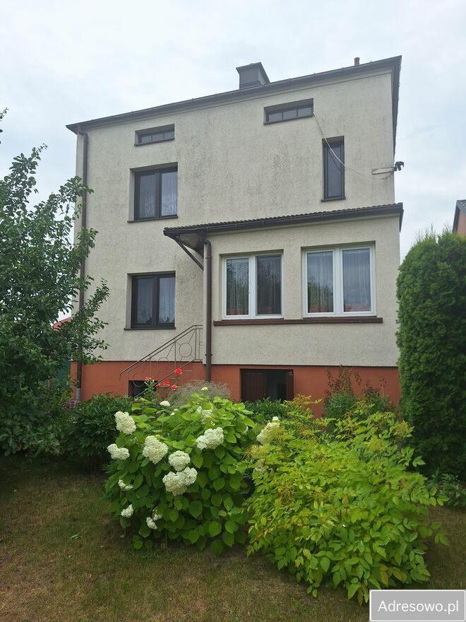 dom wolnostojący, 5 pokoi Sandomierz, ul. 15 Sierpnia. Zdjęcie 1