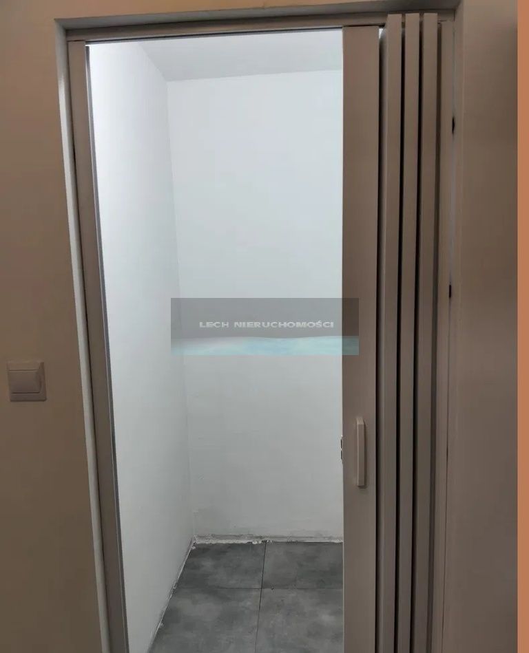 Mieszkanie 2-pokojowe Warszawa Ursus, ul. Stanisława Wojciechowskiego. Zdjęcie 11