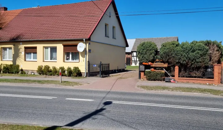 bliźniak, 5 pokoi Gościm, 28a