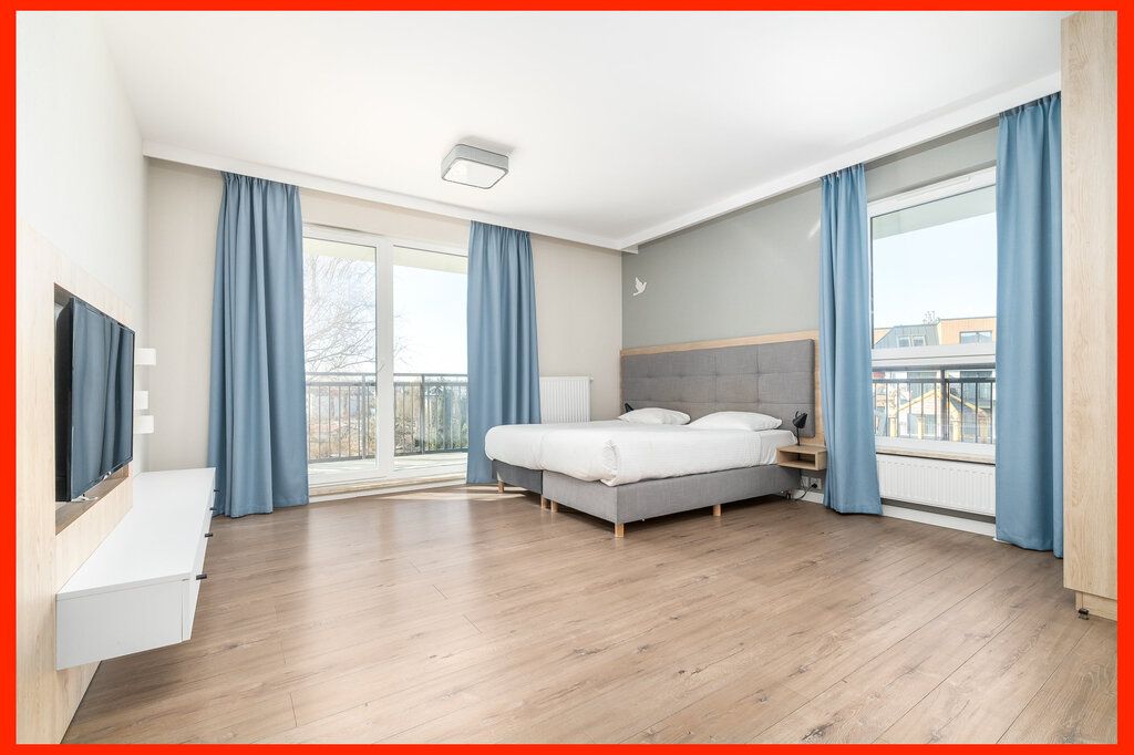 Mieszkanie 4-pokojowe Międzyzdroje, ul. Nowomyśliwska. Zdjęcie 1