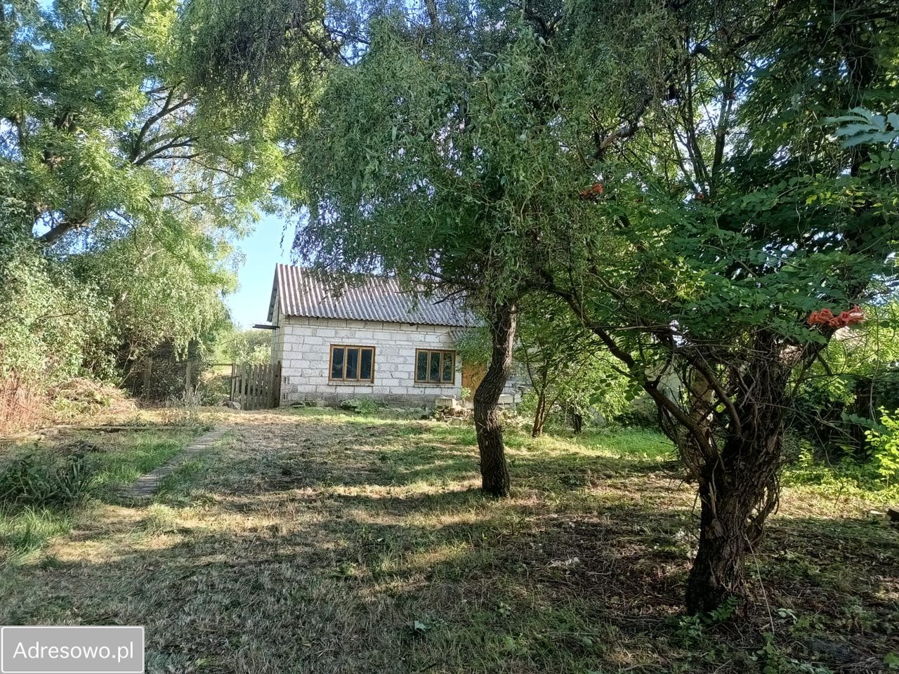 dom wolnostojący Pawłów, ul. Kościelna. Zdjęcie 4