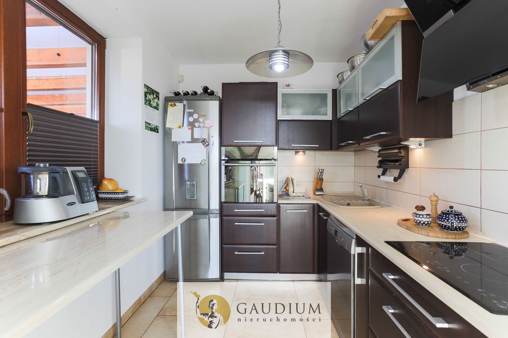 dom wolnostojący, 15 pokoi Rewa. Zdjęcie 3