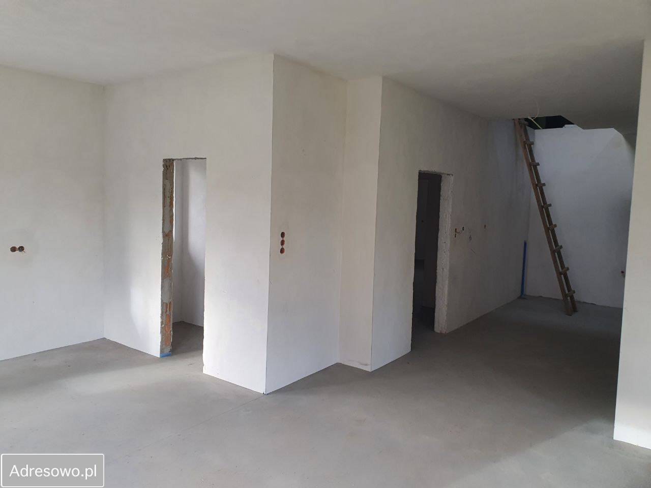 dom wolnostojący, 5 pokoi Grodzisk Mazowiecki. Zdjęcie 9