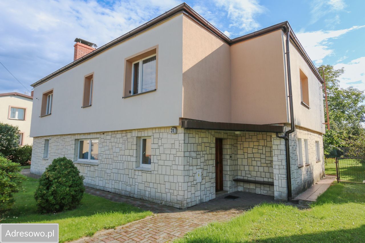 dom wolnostojący, 8 pokoi Tarnowskie Góry, ul. Radosna