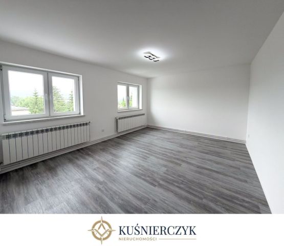 Mieszkanie 4-pokojowe Łęki Dukielskie. Zdjęcie 1