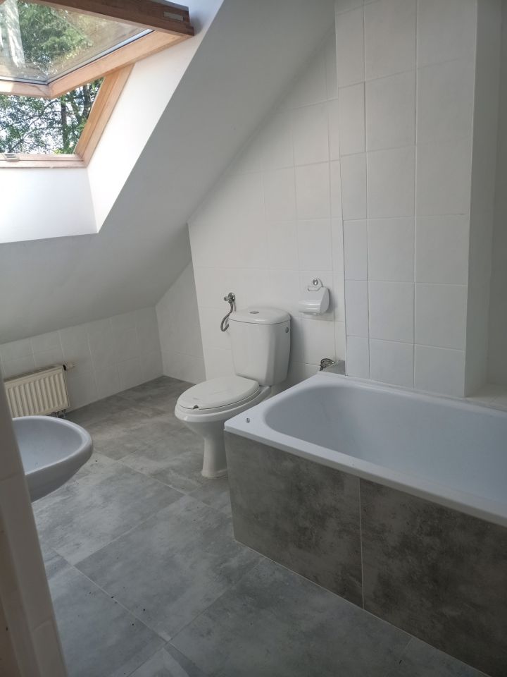 dom wolnostojący, 5 pokoi Nowy Radzic. Zdjęcie 2