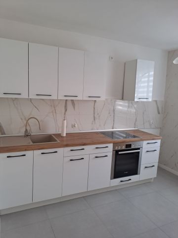 Mieszkanie 3-pokojowe Orłowo. Zdjęcie 1