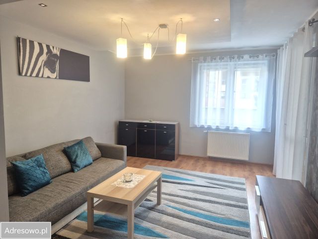 Mieszkanie 2-pokojowe Kielanówka. Zdjęcie 1