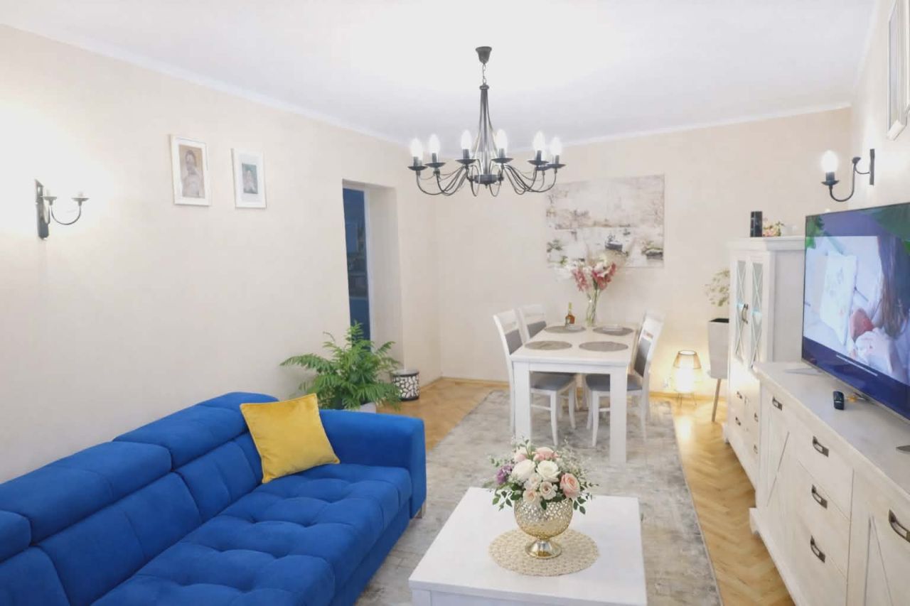 Mieszkanie 3-pokojowe Września Centrum, Dąbrowskiego. Zdjęcie 2