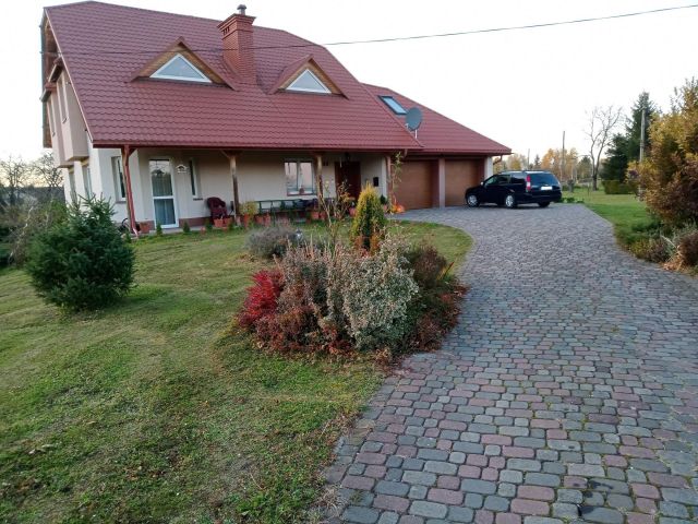 dom wolnostojący, 6 pokoi Zarzecze Na Szlabancie, Zarzecze. Zdjęcie 1