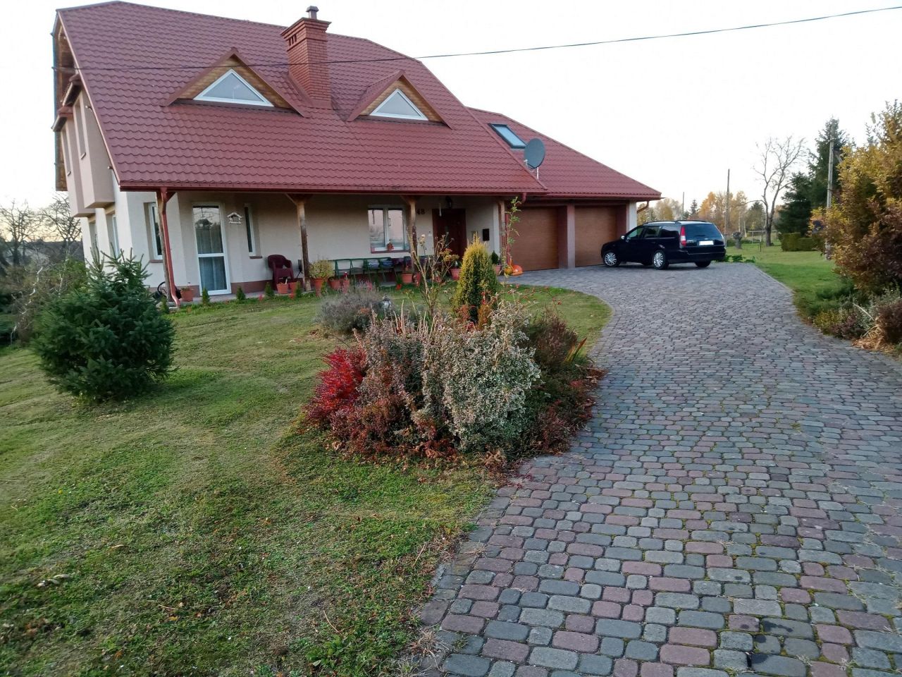 dom wolnostojący, 6 pokoi Zarzecze Na Szlabancie, Zarzecze