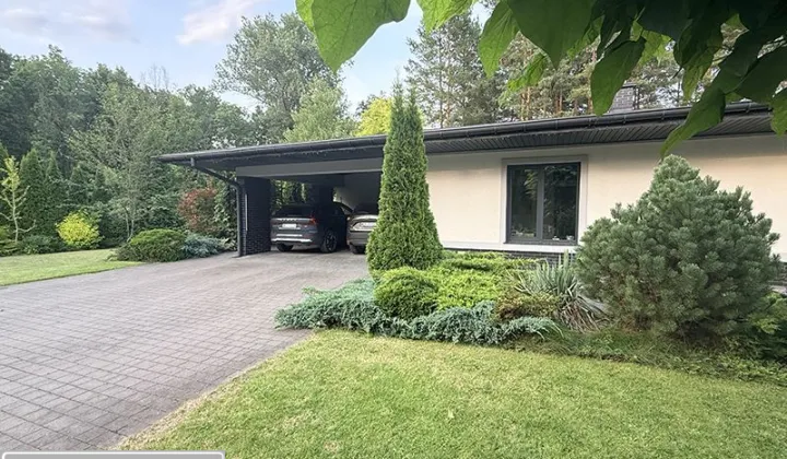 dom wolnostojący, 8 pokoi Wiązowna, ul. Modrzewiowa