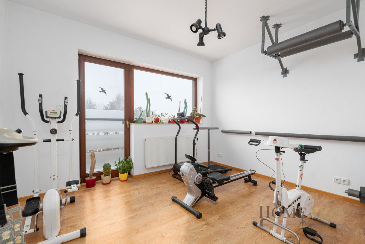 bliźniak, 5 pokoi Łomianki. Zdjęcie 10