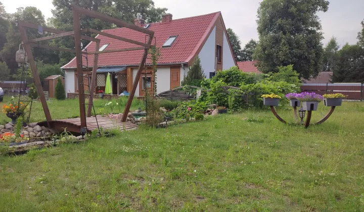 dom wolnostojący, 5 pokoi Starowice