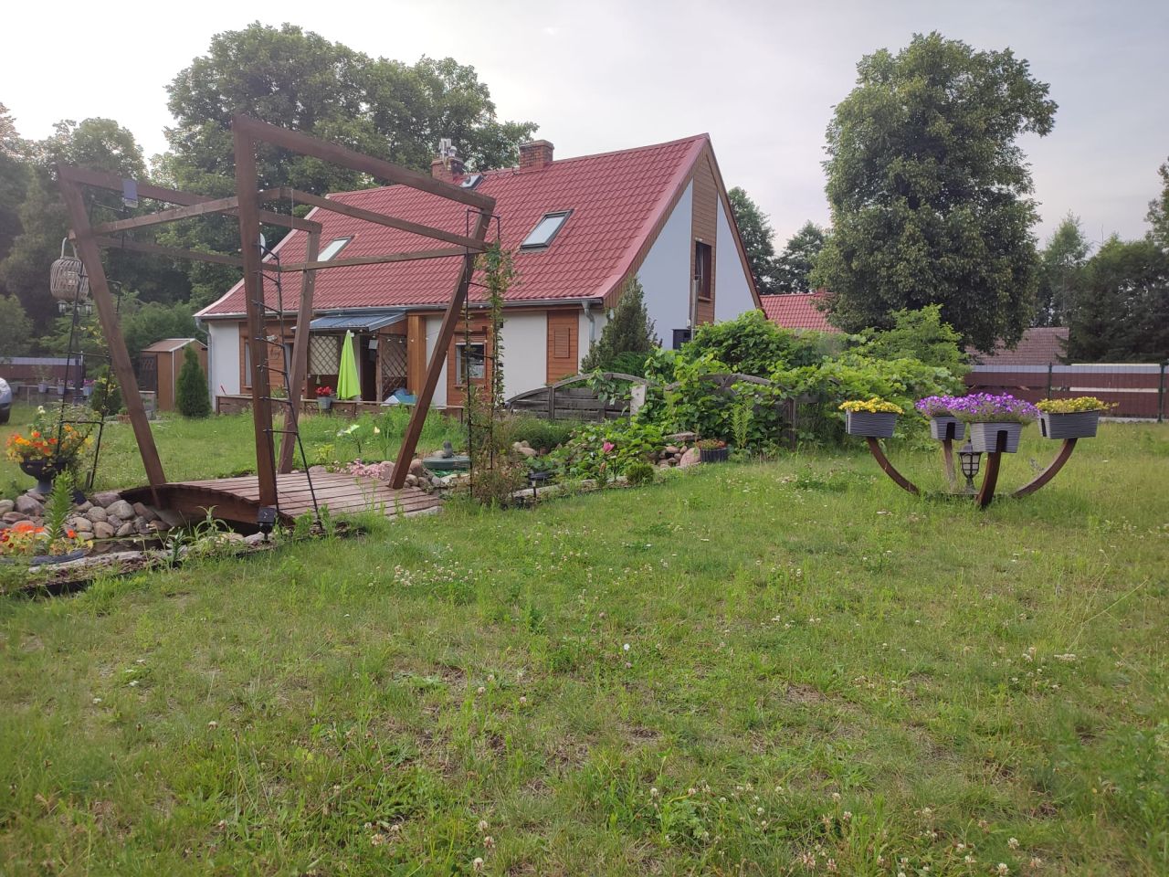 dom wolnostojący, 5 pokoi Starowice. Zdjęcie 1