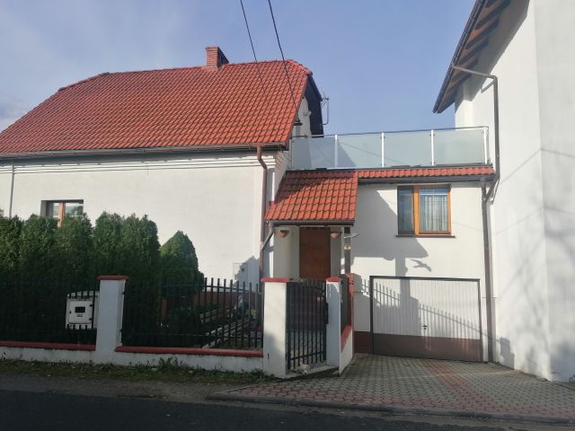 dom wolnostojący, 4 pokoje Bystra Bystra Górna, ul. Kościelna. Zdjęcie 1