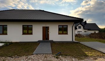 dom wolnostojący, 4 pokoje Siemianice, ul. Złota