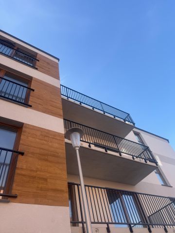 Mieszkanie 3-pokojowe Jelenia Góra, ul. Spółdzielcza. Zdjęcie 4