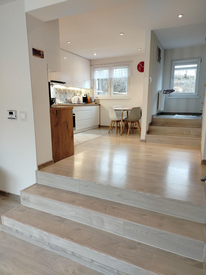 bliźniak, 5 pokoi Kowary, ul. Mikołaja Kopernika. Zdjęcie 2