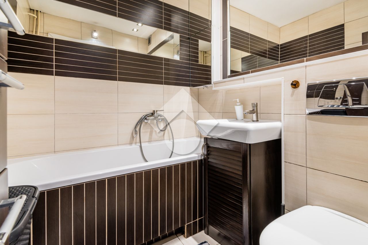 Mieszkanie 3-pokojowe Kraków Kurdwanów, ul. Stanisława Stojałowskiego. Zdjęcie 8