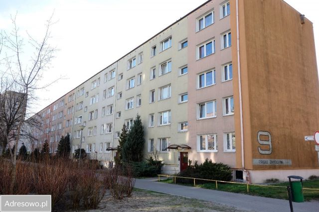 Mieszkanie 4-pokojowe Poznań Winogrady, os. Zwycięstwa. Zdjęcie 1