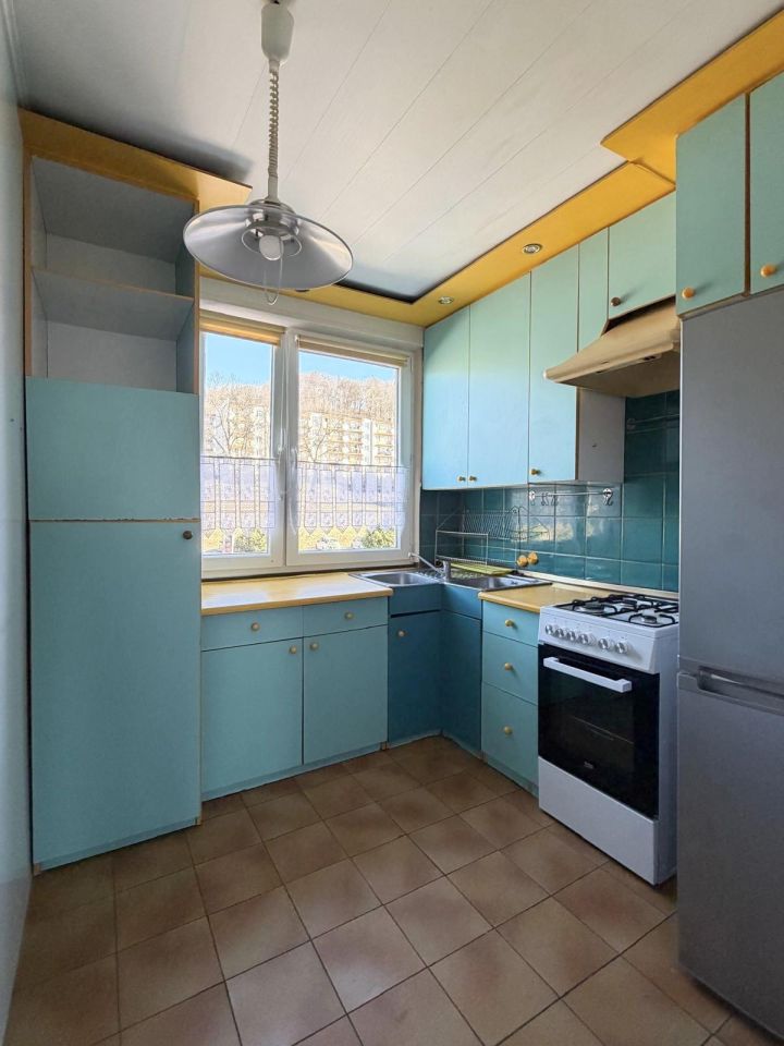 Mieszkanie 3-pokojowe Kamienna Góra Centrum, ul. Tkaczy Śląskich. Zdjęcie 11