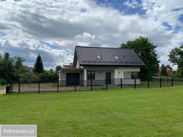 dom wolnostojący, 5 pokoi Zalewo. Zdjęcie 1
