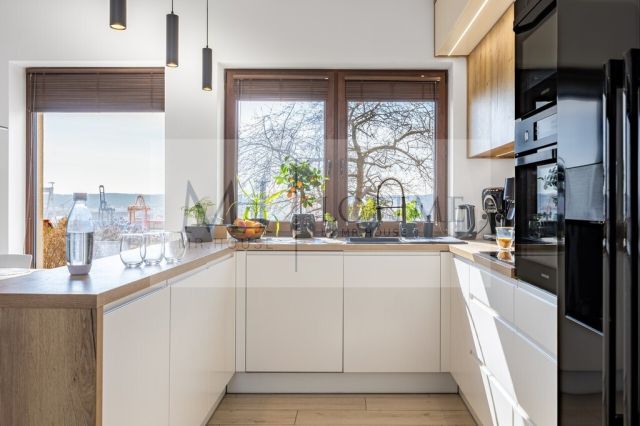 dom wolnostojący, 4 pokoje Gdynia Obłuże. Zdjęcie 3