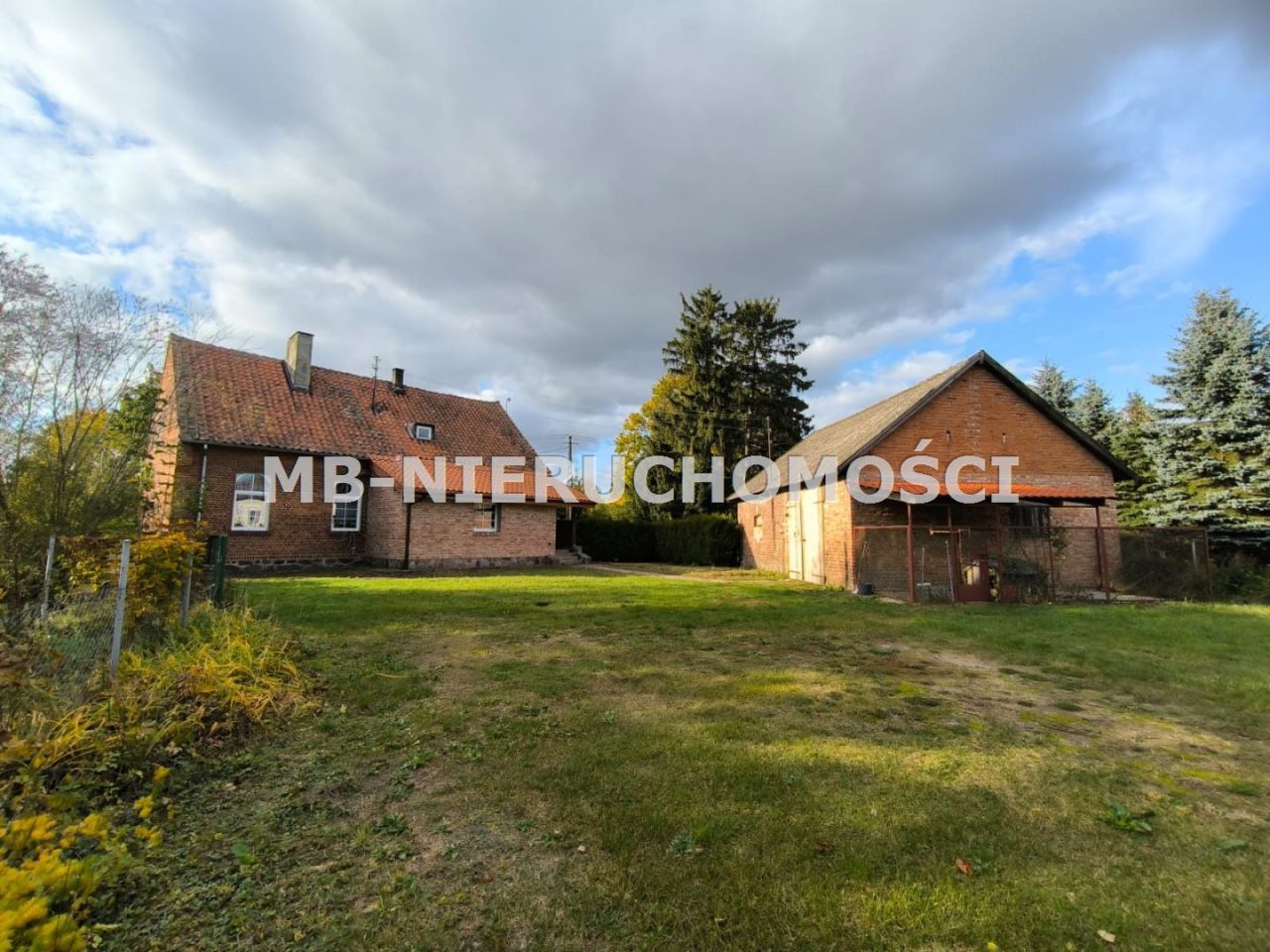 kamienica, 4 pokoje Lichtajny. Zdjęcie 2