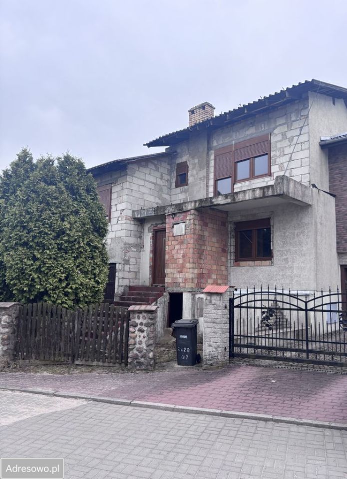 dom szeregowy, 5 pokoi Żary, ul. Janusza Kusocińskiego. Zdjęcie 1