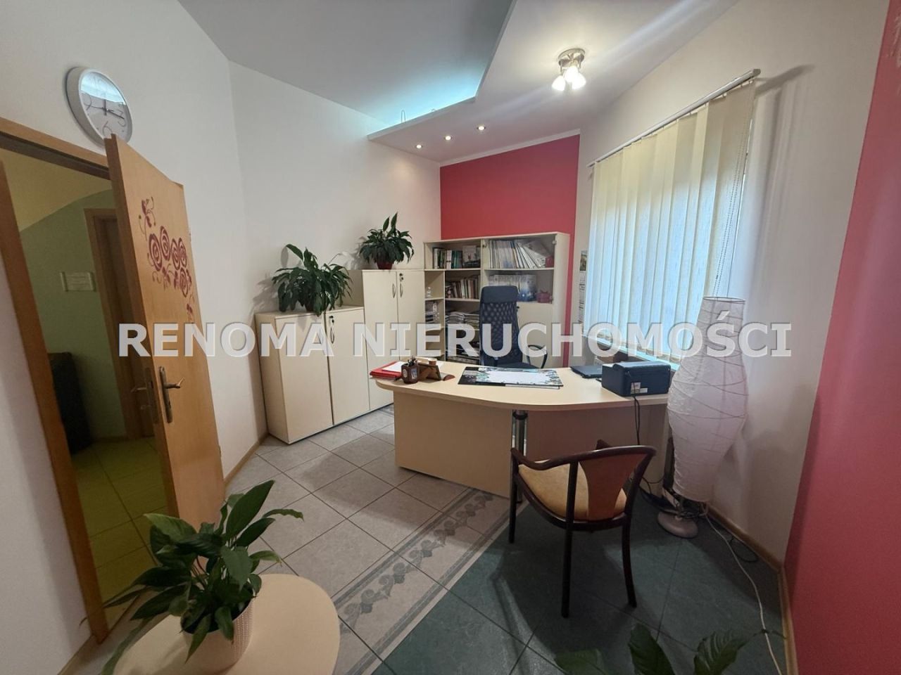 Biuro Wałbrzych Podzamcze. Zdjęcie 11