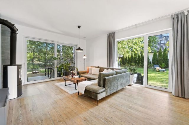 dom wolnostojący, 6 pokoi Adamówek, ul. Graniczna. Zdjęcie 2