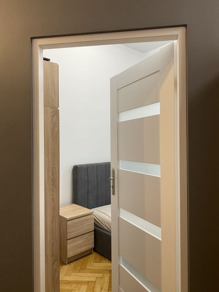 Mieszkanie 2-pokojowe Bielsko-Biała Śródmieście, ul. gen. Władysława Sikorskiego. Zdjęcie 3