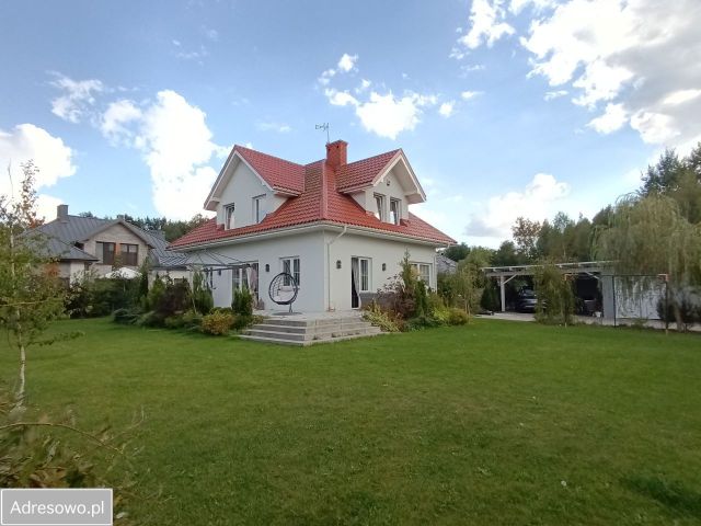 dom wolnostojący, 6 pokoi Kanie, ul. Wrzosowa. Zdjęcie 1