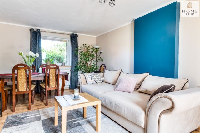 dom wolnostojący, 4 pokoje Bagienice. Zdjęcie 3