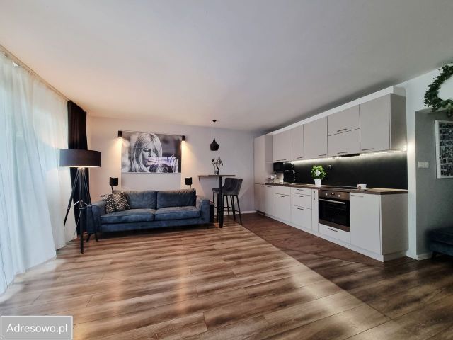 Mieszkanie 3-pokojowe Warszawa Praga-Południe, ul. Komorska. Zdjęcie 1